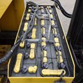 XE NÂNG ĐIỆN ĐỨNG LÁI 2 TẤN KOMATSU FB20RN-4 4747