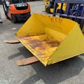XE NÂNG DẦU 2,5 TẤN KOMATSU FD25C-12