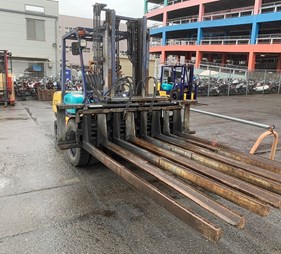 XE NÂNG DẦU 3 TẤN KOMATSU FD30T-12 538761