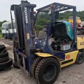 XE NÂNG DẦU 3 TẤN KOMATSU FD30T-12 538761