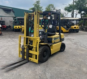 XE NÂNG DẦU 2 TẤN KOMATSU FD20-11 455231