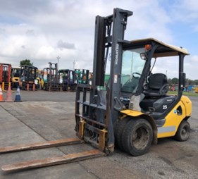 XE NÂNG DẦU 2,5 TẤN KOMATSU FD25C-17 316094