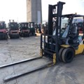 XE NÂNG DẦU 2,5 TẤN KOMATSU FD25HT-17 300522