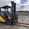 XE NÂNG DẦU 2,5 TẤN KOMATSU FD25C-17 316094