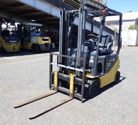 XE NÂNG ĐIỆN 1.5 TẤN KOMATSU FB15-12 845204