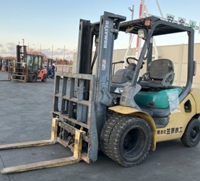 XE NÂNG DẦU 2.5 TẤN KOMATSU FD25T-16 718427