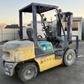 XE NÂNG DẦU 2,5 TẤN KOMATSU FD25C-12 548050