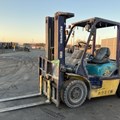 XE NÂNG DẦU 2,5 TẤN KOMATSU FD25T-14 558639