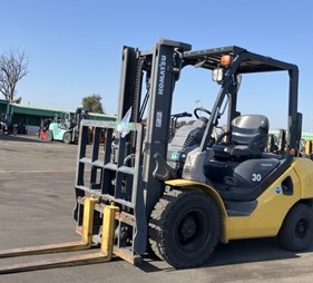 XE NÂNG DẦU 3 TẤN KOMATSU FD30T-17 334678