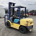 XE NÂNG DẦU 3 TẤN KOMATSU FD30C-14 556988
