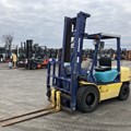 XE NÂNG DẦU 3 TẤN KOMATSU FD30C-14 556988
