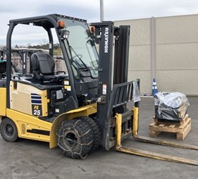 XE NÂNG ĐIỆN 2,5 TẤN KOMATSU FE25-1 306063