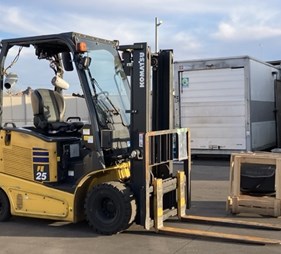 XE NÂNG ĐIỆN 2,5 TẤN KOMATSU FE25-1 308555