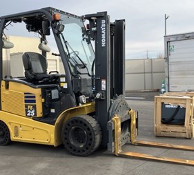 XE NÂNG ĐIỆN 2,5 TẤN KOMATSU FE25-1 308564