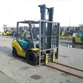 XE NÂNG XĂNG 2,5 TẤN KOMATSU FG25T-16