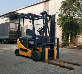 XE NÂNG ĐIỆN 1.5 TẤN KOMATSU FB15-12  856059