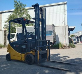 XE NÂNG ĐIỆN 1.5 TẤN KOMATSU FB15-12 846729