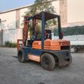 XE NÂNG DẦU 2,5 TẤN TOYOTA 5FD25 53589