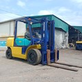 XE NÂNG DẦU 4 TẤN KOMATSU FD40-7 105554