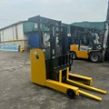 XE NÂNG ĐIỆN 1.8 TẤN ĐỨNG LÁI FB18RL-15 158840