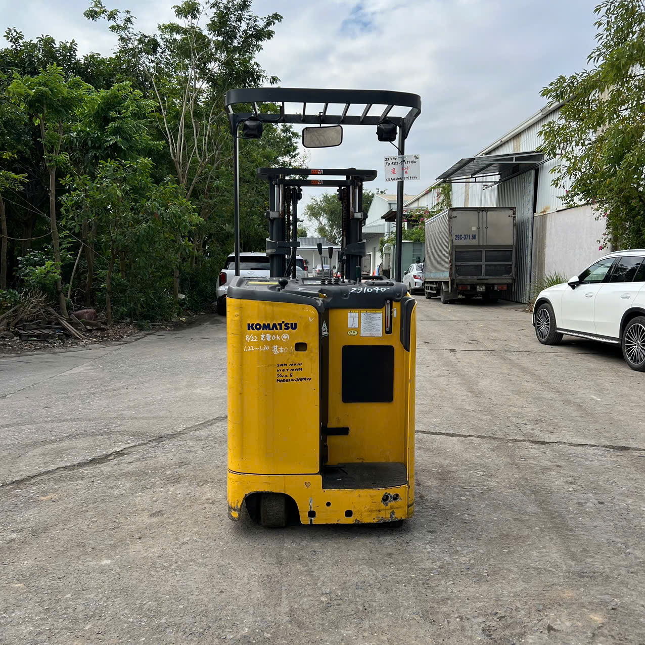 XE NÂNG ĐIỆN 1.5 TẤN ĐỨNG LÁI FB15RS-15 155140