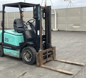 XE NÂNG DẦU 2,5 TẤN SUMITOMO 11-FD25PVIIXA