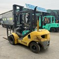XE NÂNG DẦU 2,5 TẤN KOMATSU FD25HW-16 721083