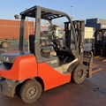 XE NÂNG DẦU 2,5 TẤN TOYOTA 02-8FD25 84605