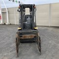 XE NÂNG DẦU 2 TẤN KOMATSU FD20T-17 30381