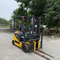 XE NÂNG ĐIỆN 1.5 TẤN KOMATSU FB15-12  854947
