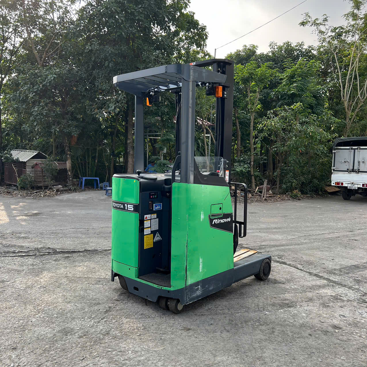 XE NÂNG ĐIỆN 1.5 TẤN TOYOTA 8FBR15 22806