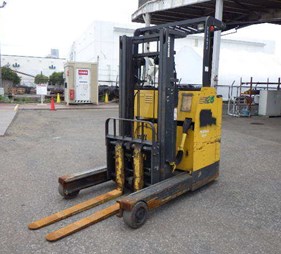 XE NÂNG ĐIỆN 2,5 TẤN ĐỨNG LÁI KOMATSU FB25RN-4 5404