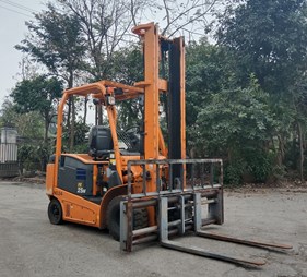XE NÂNG ĐIỆN 2,5 TẤN KOMATSU FE25H-1 304651