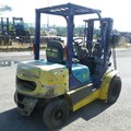 XE NÂNG DẦU 2 TẤN KOMATSU FD20C-12 524725