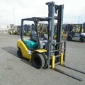 XE NÂNG XĂNG 2,5 TẤN KOMATSU FG25C-15 573460