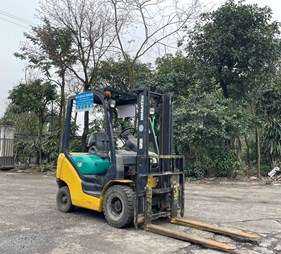 XE NÂNG DẦU 1,8 TẤN KOMATSU FD18C- 18 643335