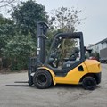 XE NÂNG DẦU 2.5 TẤN KOMATSU FD25C-16 748009