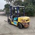 XE NÂNG DẦU 3 TẤN KOMATSU FD30HW-12 541136
