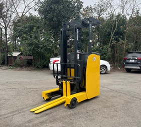 XE NÂNG ĐIỆN 1TẤN KOMATSU FB10RS-15 159617