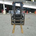 XE NÂNG XĂNG 2,5 TẤN KOMATSU FG25-11 253056