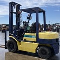 XE NÂNG DẦU 2.5 TẤN KOMATSU FD25-11 458115