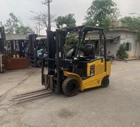 XE NÂNG ĐIỆN 2,5 TẤN KOMATSU FE25-1 302725
