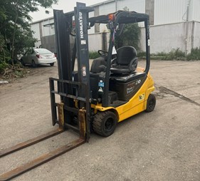 XE NÂNG ĐIỆN 2 TẤN KOMATSU FB20A-12 838337
