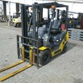XE NÂNG XĂNG 1.5 TẤN KOMATSU FG15T-21 212085