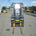 XE NÂNG XĂNG 1.5 TẤN KOMATSU FG15C-21 200409