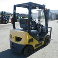 XE NÂNG XĂNG 1.5 TẤN KOMATSU FG15C-21 200409