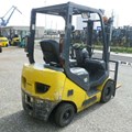 XE NÂNG XĂNG 1.5 TẤN KOMATSU FG15T-21 212085