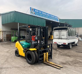 XE NÂNG XĂNG 2 TẤN KOMATSU FG20C-15 581952