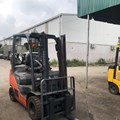 XE NÂNG XĂNG 1.5 TẤN TOYOTA 02-8FG15 8FG18-62823