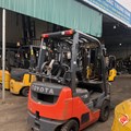 XE NÂNG XĂNG 1.5 TẤN TOYOTA 02-8FG15 8FG18-62823